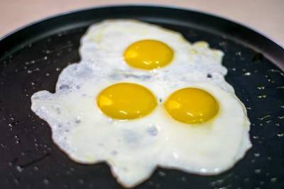 Ученые: Яйца на завтрак провоцируют болезни