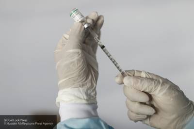 Альтштейн назвал условие для выхода новой российской вакцины на международный рынок