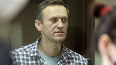 Навальный оштрафован на 850 тысяч рублей по делу о клевете на ветерана