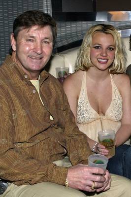 Отец Бритни Спирс заявил, что его опекунство над дочерью в ее же интересах