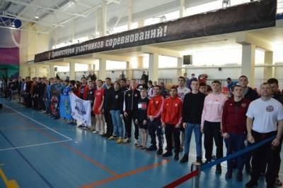 Чемпионат по единоборствам проходит в Серпухове