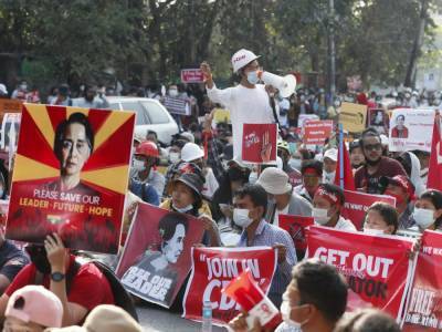 Мин Аун Хлайн - Протесты в Мьянме. Два человека погибли, десятки ранены - gordonua.com - Бирма