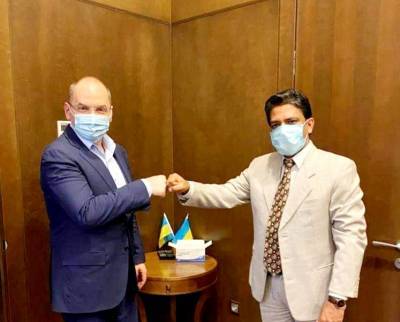 Украина получит 500 тысяч доз индийской COVID-вакцины COVISHIELD - посольство