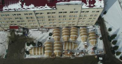 На Прикарпатье разворачивают мобильный COVID-госпиталь: как он выглядит и как будет работать (5 фото)