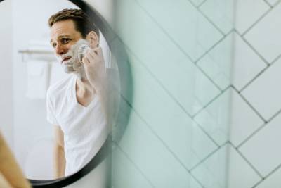 5 самых распространенных ошибок во время бритья, которых следует избегать каждому мужчине