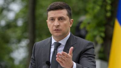 Зеленский ввел санкции против компании владельца магазинов "Спортмастер"