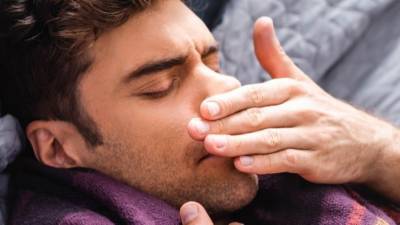 Скрытые знамения: К чему чешется нос у мужчин и женщин?