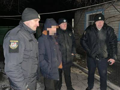 Выхватил из рук сумку и убежал: На Луганщине полицейские разоблачили грабителя