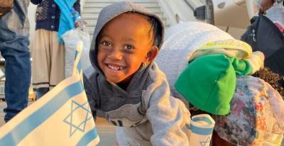 Правительство Израиля спасает 6-летнего мальчика из Эфиопии