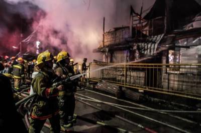 На Филиппинах пять человек погибли при пожаре