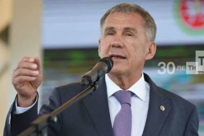 Президент Татарстана поздравил жителей республики с Днем родного языка