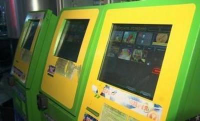 Житель Югры незаконно установил игровой автомат в “Магните”