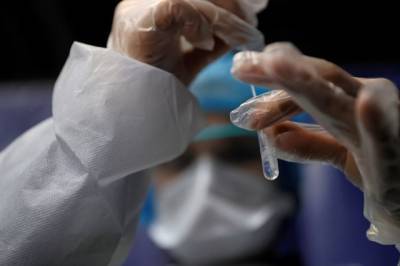 В России за сутки зарегистрировали 12 742 случая заражения коронавирусом