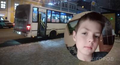 "Люди-то есть в автобусе?!": за мальчика, высаженного на мороз, заступились ярославцы