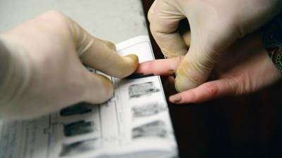 В МВД предложили хранить отпечатки пальцев людей до достижения их 100 лет