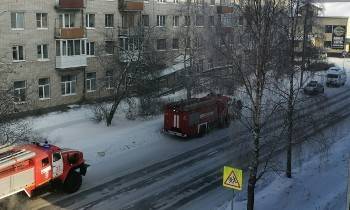 В Вологодской области жилой дом "заминировали" мусором