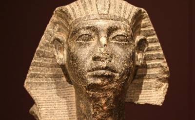 Al Ahram (Египет): его жизнь и смерть подобны легенде. Почему египтяне вспомнили о фараоне Сенусрете III?