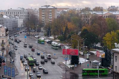 Снегопады или COVID? В январе в Минске на четверть сократились пассажирские перевозки