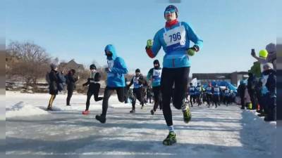 Владивосток: забег по льду морскому