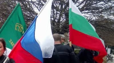 "Они освободили от рабства": болгары выступили против войны с русскими