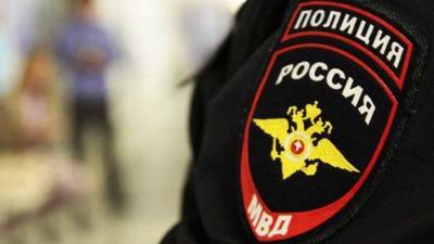 Петербургская полиция вычислила продавца "веселящего газа" по объявлению в интернете