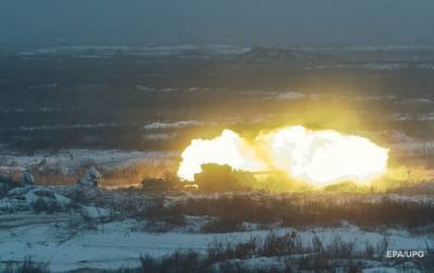 Украинские военные ответили на обстрел на Донбассе