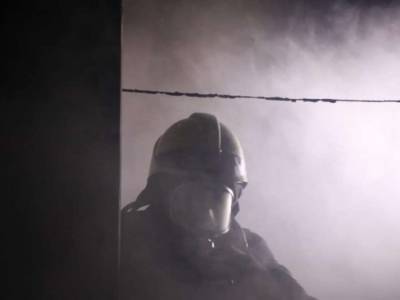 В Киеве из горящего общежития эвакуировали 50 человек