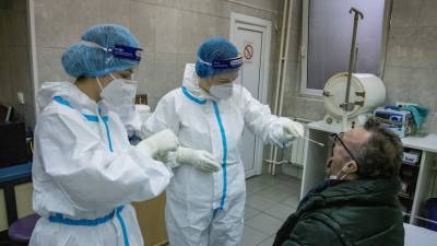 В Сербии за сутки выявили более 2500 случаев коронавируса