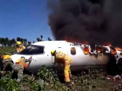 В Мексике разбился самолет ВВС, погибли шесть военных