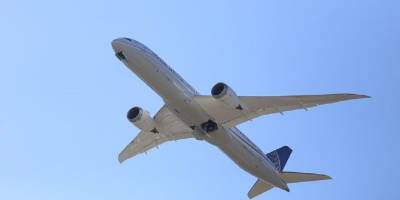 В Японии и США ставят на прикол самолеты Boeing 777 из-за сгоревшего двигателя