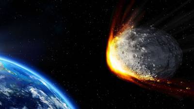 Астероид размером со стадион летит к Земле