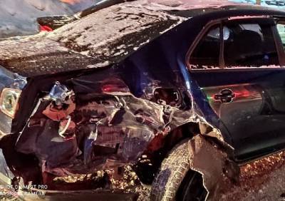 В массовой аварии на Касимовском шоссе пострадали 19-летний юноша и 21-летняя девушка