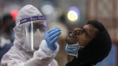 В Индии число случаев коронавируса превысило 11 млн