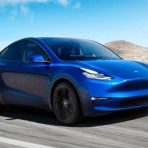 Tesla приостановила продажи бюджетной Model Y