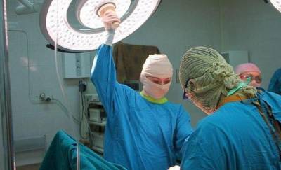 В Тюмени хирурги удалили пациенту вену на желудке, которая напоминала гроздь винограда