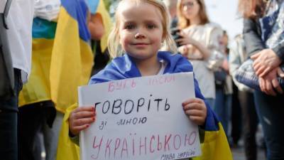 Оккупанты в Крыму запрещают говорить на родном языке жителям полуострова