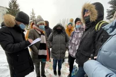 Новосибирцы выступили против продажи участка под сквер на улице Демакова