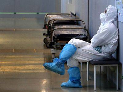 В России третий день подряд выявили меньше 13 тысяч заболевших COVID-19
