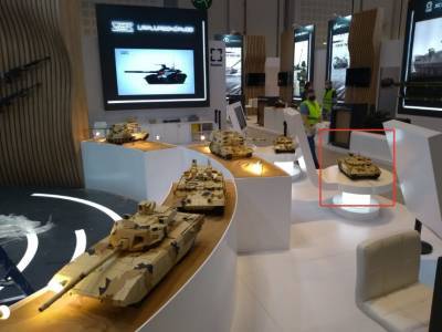 Танк Т-72 с КАЗ «Арена-Э» на IDEX-2021