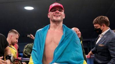 Украинский боксер Денис Беринчик официально получил следующего соперника: дата боя