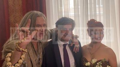 Эльман Пашаев поздравил Джигурду и Анисину с бракосочетанием — видео