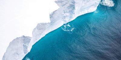 Ученые ломают стереотипы об айсбергах. Теперь вы можете нарисовать свою льдину и увидеть, как бы она выглядела в воде