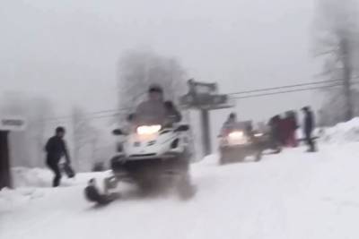 Появились кадры гонки Путина и Лукашенко на снегоходах