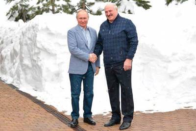 На встрече с Лукашенко Путин сообщил, что объединяет народы России и Белоруссии