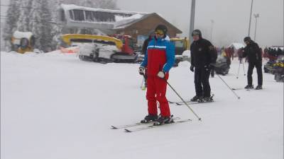 Путин и Лукашенко прокатились на лыжах в Сочи — видео