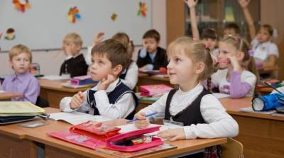 Школы Буковины переходят на дистанционное обучение