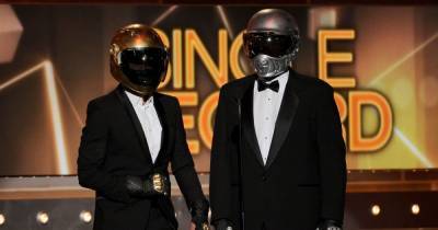 Легендарный дуэт Daft Punk объявил о распаде