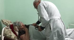 Инал Джабиев - Мать Джабиева госпитализирована после попытки поговорить с Бибиловым - kavkaz-uzel.eu - респ. Южная Осетия - Цхинвал