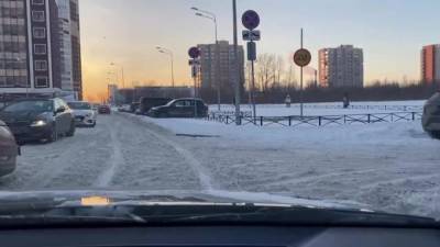 Жилищный комитет отчитался об уборке Петербурга за понедельник