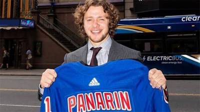 Панарин и его клуб НХЛ отвергают обвинения в насилии